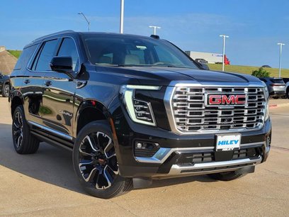 New 2025 GMC Yukon Denali w/ Sun & Power Step Package
