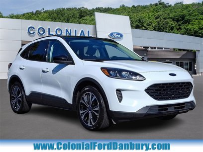 Used 2022 Ford Escape SE w/ SE Sport Appearance Package