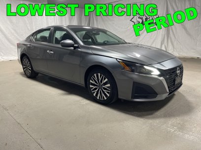 Used 2023 Nissan Altima 2.5 SV