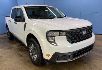 New 2025 Ford Maverick XLT