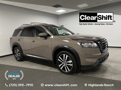 Used 2024 Nissan Pathfinder Platinum w/ Black Appearance Package
