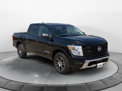 Used 2022 Nissan Titan SV