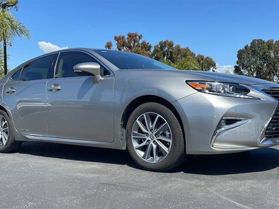 Used 2016 Lexus ES 300h