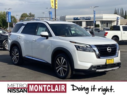 New 2025 Nissan Pathfinder Platinum w/ Cargo Package