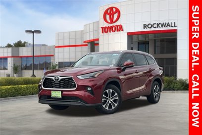 Used 2024 Toyota Highlander XLE
