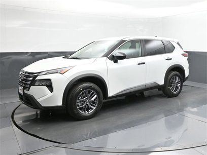 New 2025 Nissan Rogue S