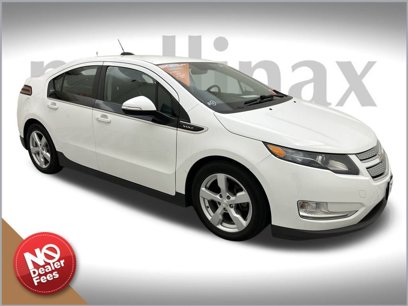 Used 2015 Chevrolet Volt w/ Enhanced Safety Package 1