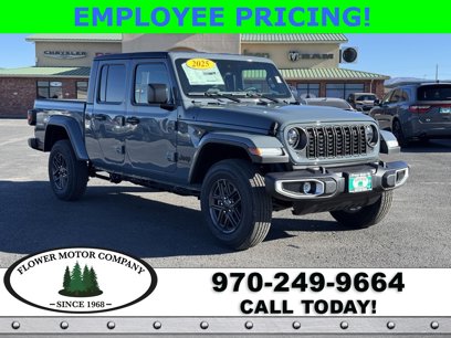 New 2025 Jeep Gladiator Sport
