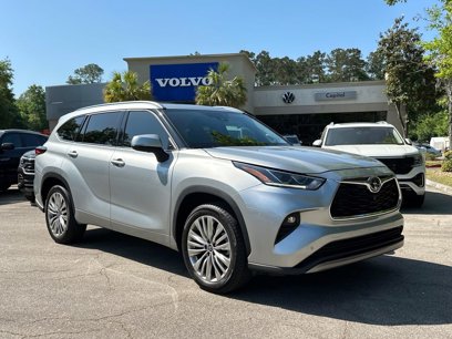 Used 2022 Toyota Highlander Platinum