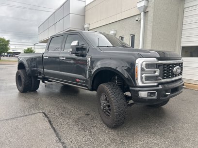 Used 2024 Ford F350 Platinum
