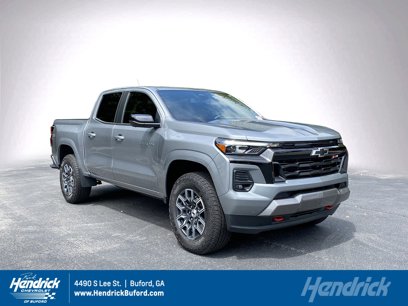 Used 2024 Chevrolet Colorado Z71 w/ Z71 Convenience Package 2
