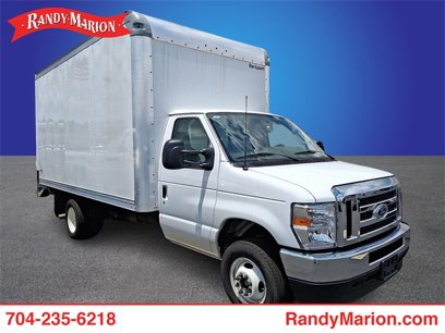 Used 2025 Ford E-450 and Econoline 450 Super Duty w/ Power Equipment Group