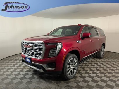 New 2025 GMC Yukon XL Denali w/ Sun & Power Step Package