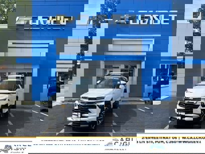 New 2025 Chevrolet TrailBlazer LT w/ LT Cold Weather Package