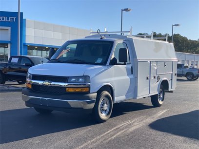 New 2024 Chevrolet Express 3500 w/ Power Convenience Package
