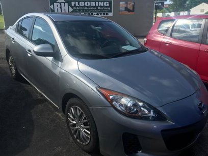 Used 2013 MAZDA MAZDA3 i SV