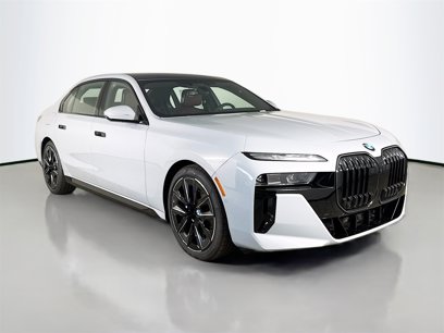 New 2025 BMW 760i xDrive w/ Executive Package