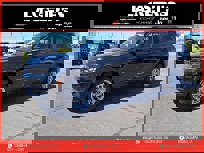 New 2025 Jeep Grand Cherokee Laredo X w/ Luxury Tech Group I