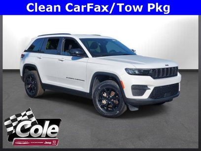 Used 2024 Jeep Grand Cherokee Altitude