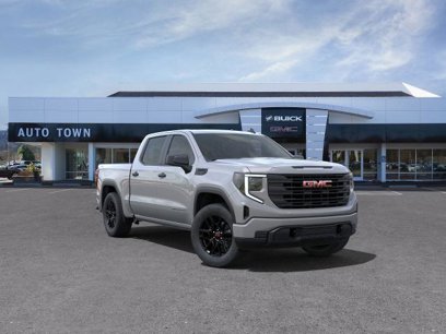 New 2025 GMC Sierra 1500 Pro w/ Graphite Edition