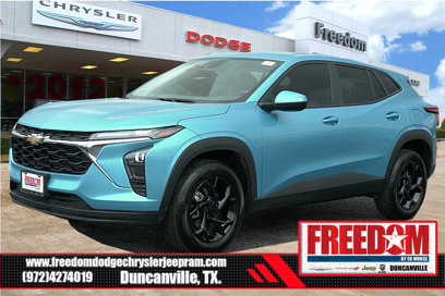 Used 2025 Chevrolet Trax LS w/ LS Convenience Package