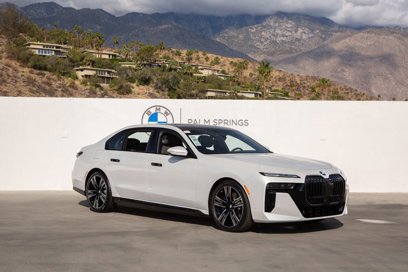 New 2025 BMW i7 xDrive60 w/ Executive Package