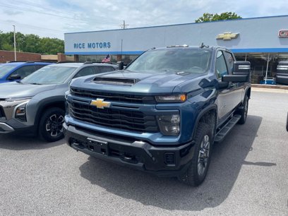 New 2025 Chevrolet Silverado 2500 Custom w/ Custom Value Package