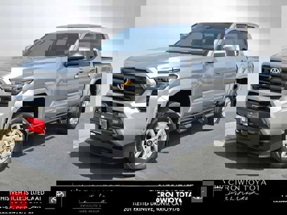 New 2025 Toyota Tacoma SR5