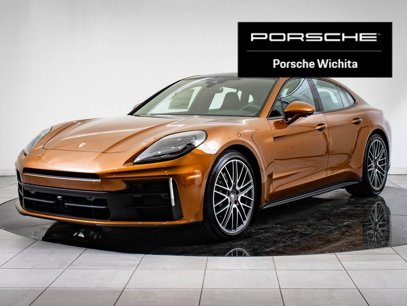 New 2025 Porsche Panamera 4