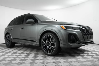 New 2025 Audi Q7 3.0T Premium Plus
