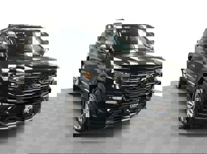 Used 2023 Ford Explorer XLT w/ Equipment Group 202A