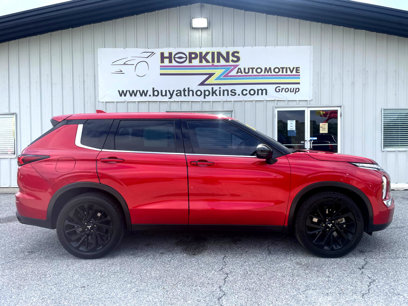 Used 2023 Mitsubishi Outlander SE