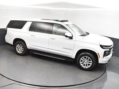 New 2025 Chevrolet Suburban LT w/ Comfort Package