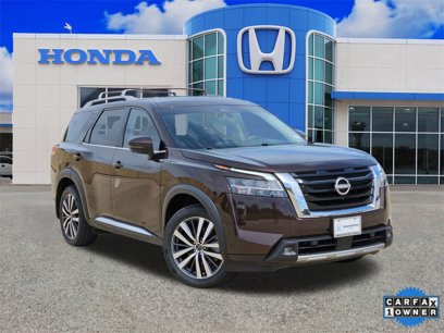 Used 2022 Nissan Pathfinder Platinum w/ Cargo Package