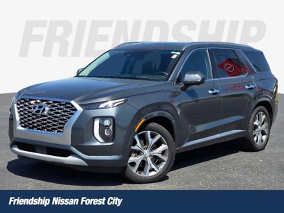 Used 2022 Hyundai Palisade Limited w/ Winter Package