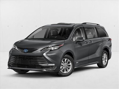 New 2025 Toyota Sienna LE