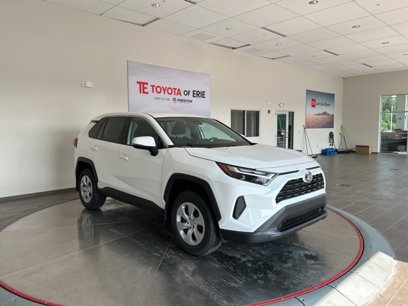 New 2025 Toyota RAV4 LE