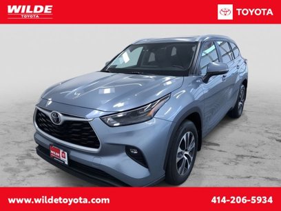 Used 2023 Toyota Highlander XLE