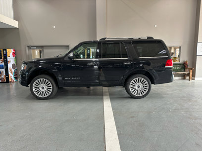 Used 2015 Lincoln Navigator 4WD w/ Equipment Group 101A Reserve