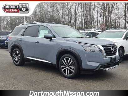 New 2025 Nissan Pathfinder Platinum