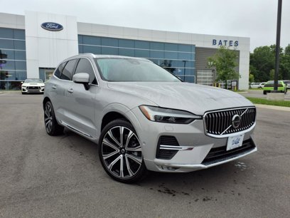 Used 2023 Volvo XC60 B5 Ultimate w/ Climate Package