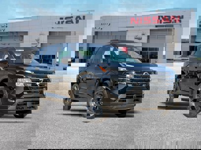 New 2025 Nissan Rogue SV
