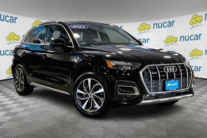 Used 2021 Audi Q5 Premium w/ Convenience Package