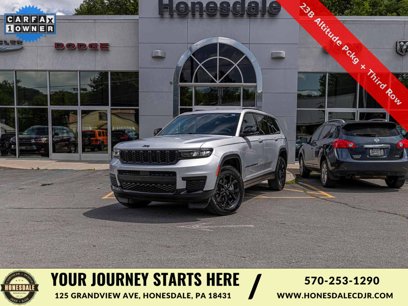 Used 2024 Jeep Grand Cherokee L Laredo