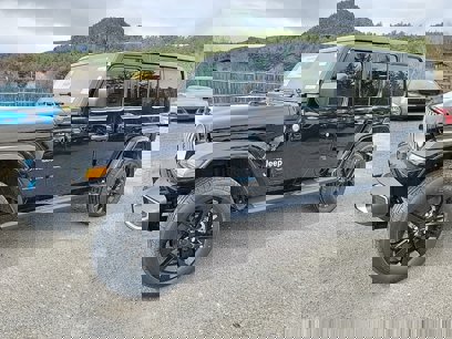 New 2024 Jeep Wrangler Unlimited Sahara