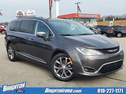 Used 2020 Chrysler Pacifica Limited w/ Tire & Wheel Group