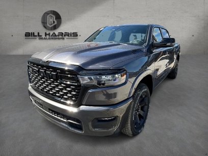 New 2025 RAM 1500 4x4 Crew Cab