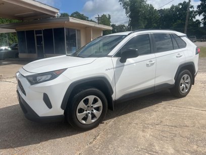 Used 2021 Toyota RAV4 LE w/ Carpet Mat Package (TMS)