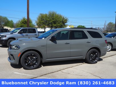 New 2025 Dodge Durango R/T w/ Blacktop Package
