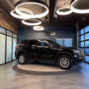 Used 2018 Jeep Grand Cherokee Laredo